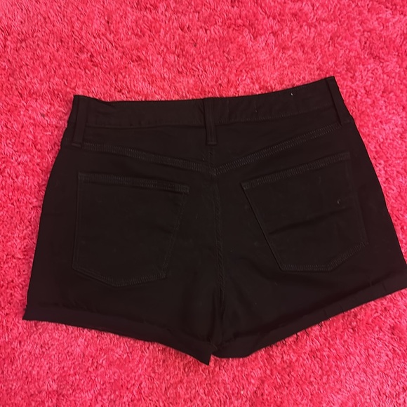 Universal Thread - Picture 2 of 3